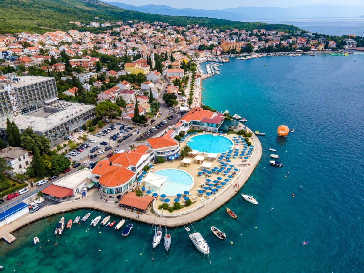 Hotel Millenium Deluxe Selce Exterior foto