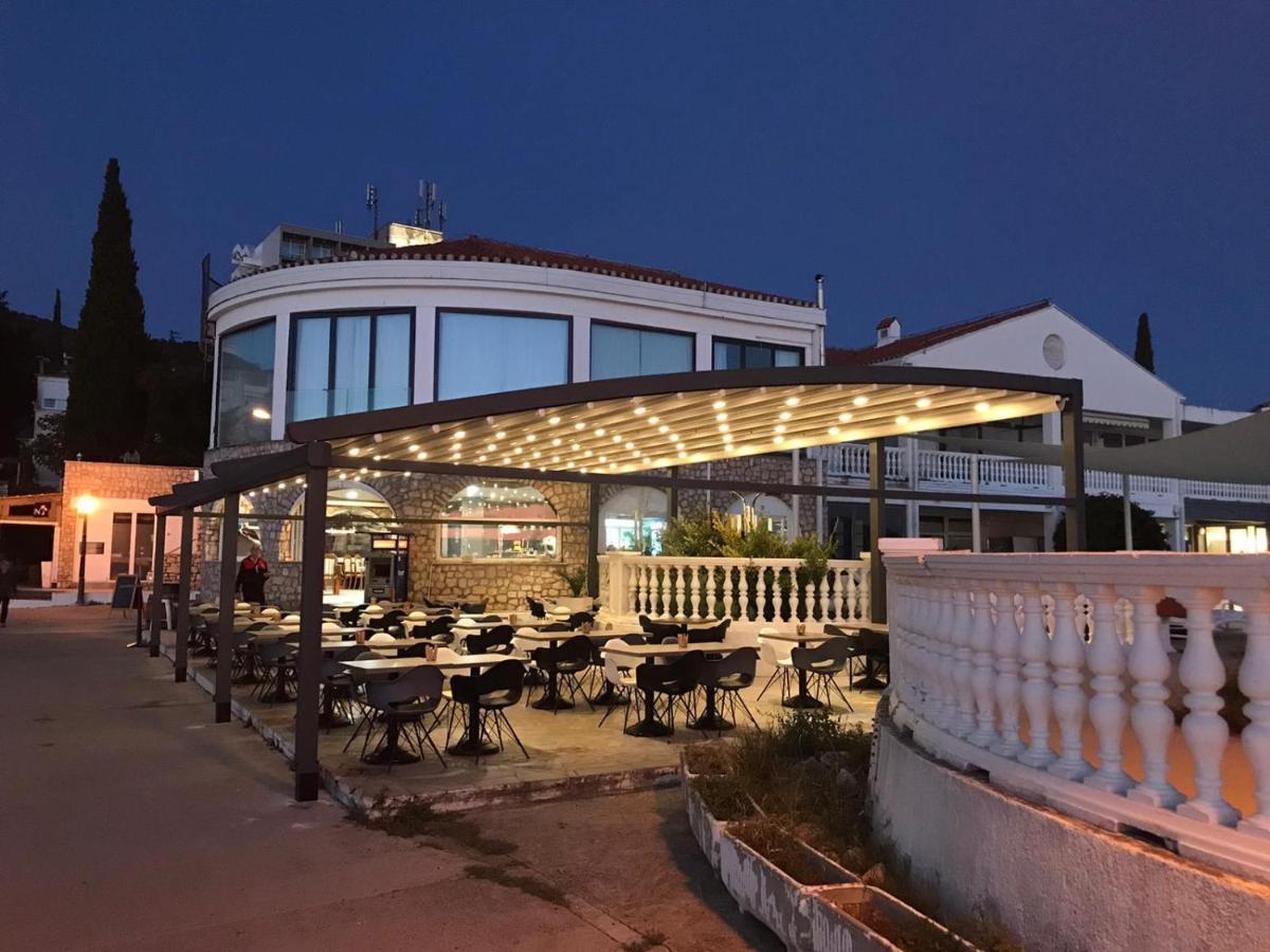 Hotel Millenium Deluxe Selce Exterior foto